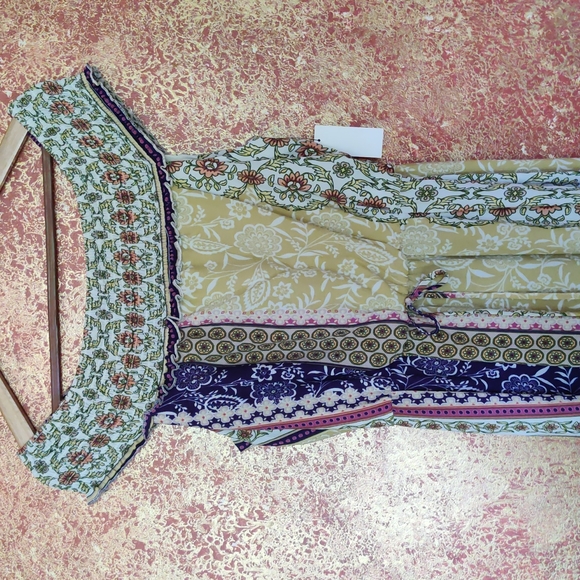 Boho Maxi Dress - Picture 2 of 7